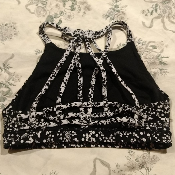 NWOT Lululemon Slide With Me Bra - Picture 5 of 8